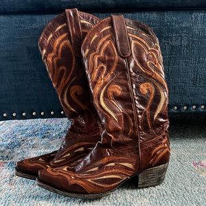 LANE Cowboy Boots